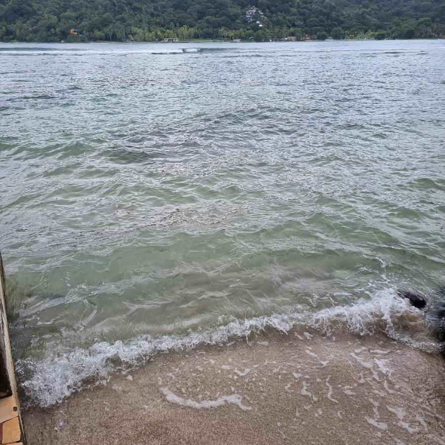 Paradise Island Beach Hotel Isla Grande Esterno foto