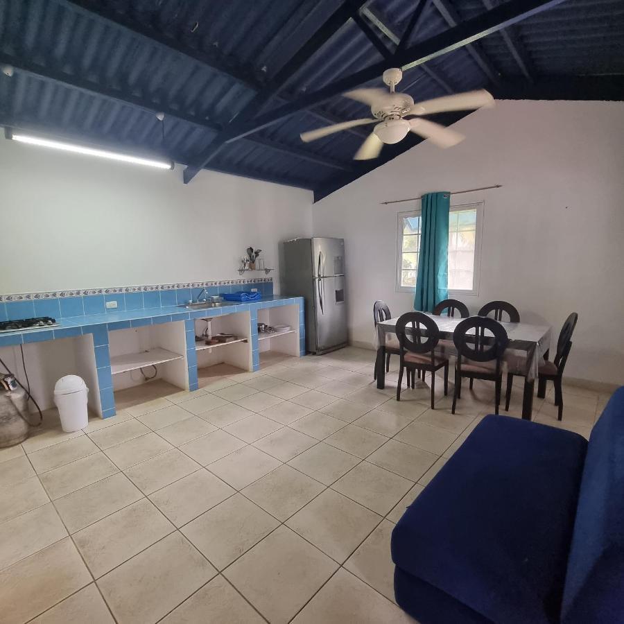 Paradise Island Beach Hotel Isla Grande Esterno foto